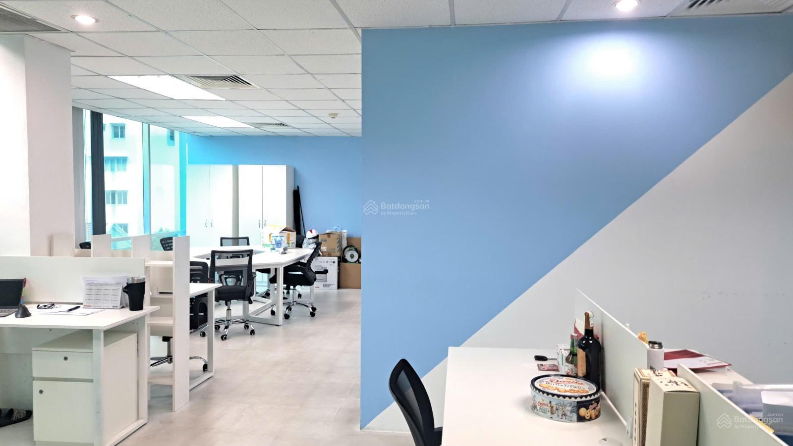 Văn Phòng 90m² K300 Tân Bình - Giá Mềm, Sẵn Sàng Kinh Doanh