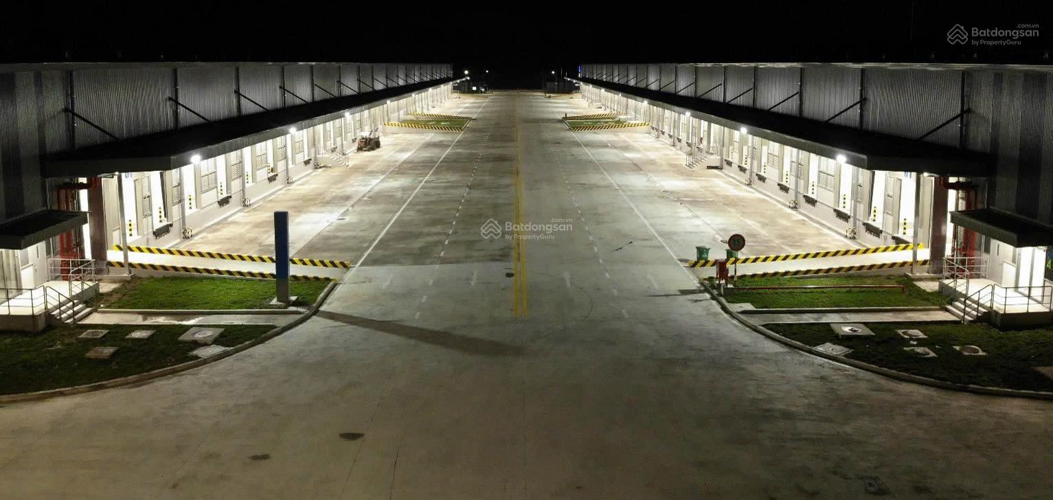 Cho thuê kho xưởng KCN An Phú Thạnh, Long An 5.000m² - Container thoải!