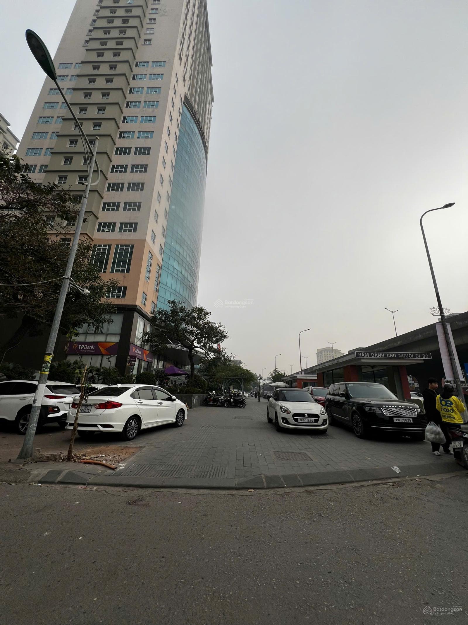 Văn Phòng 645m² Mặt Phố Khuất Duy Tiến, Thanh Xuân - Giá 250 Triệu/Tháng