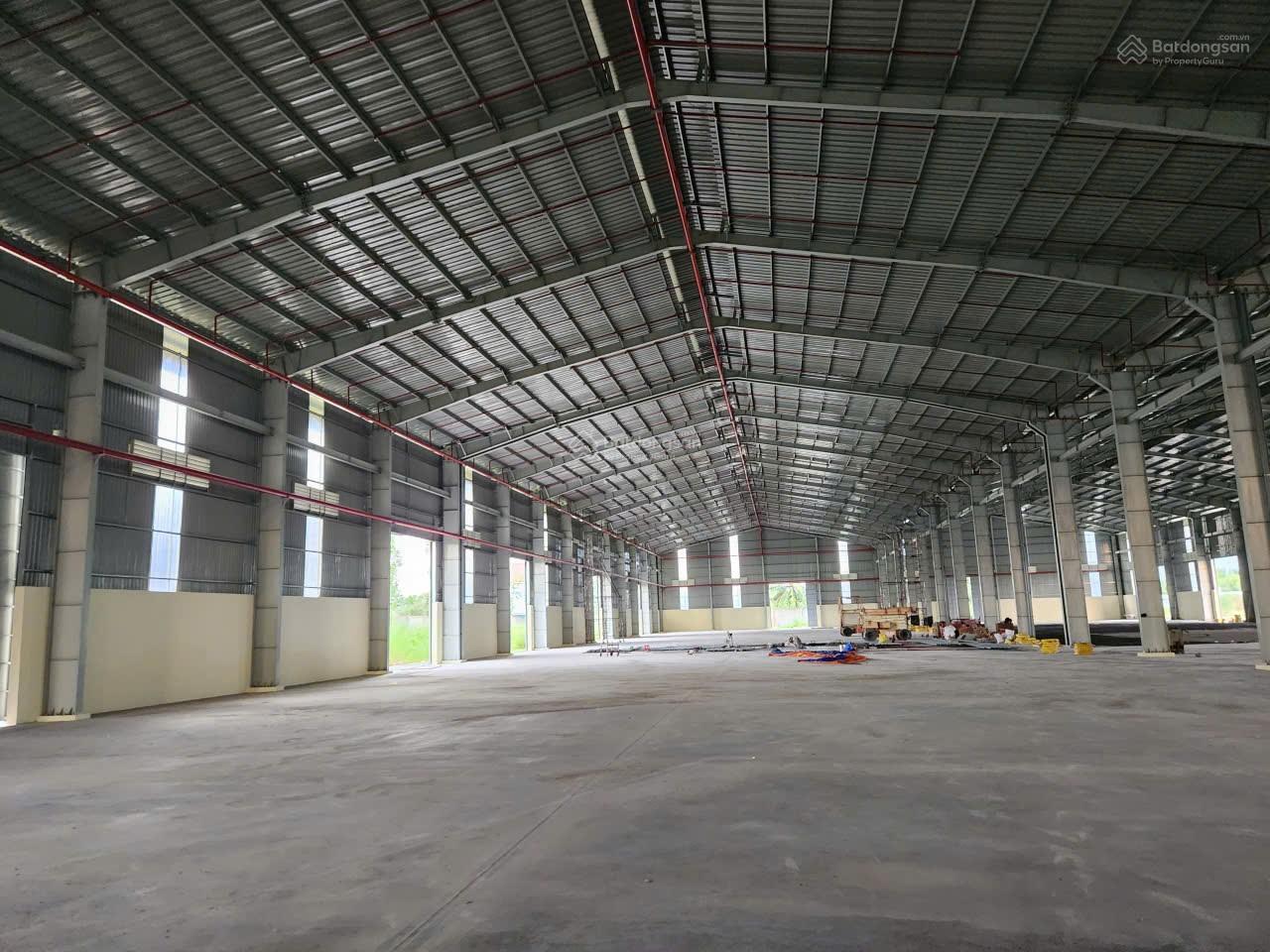 Kho Xưởng Nguyễn Văn Linh Bình Chánh 3.000m² - Container thoải