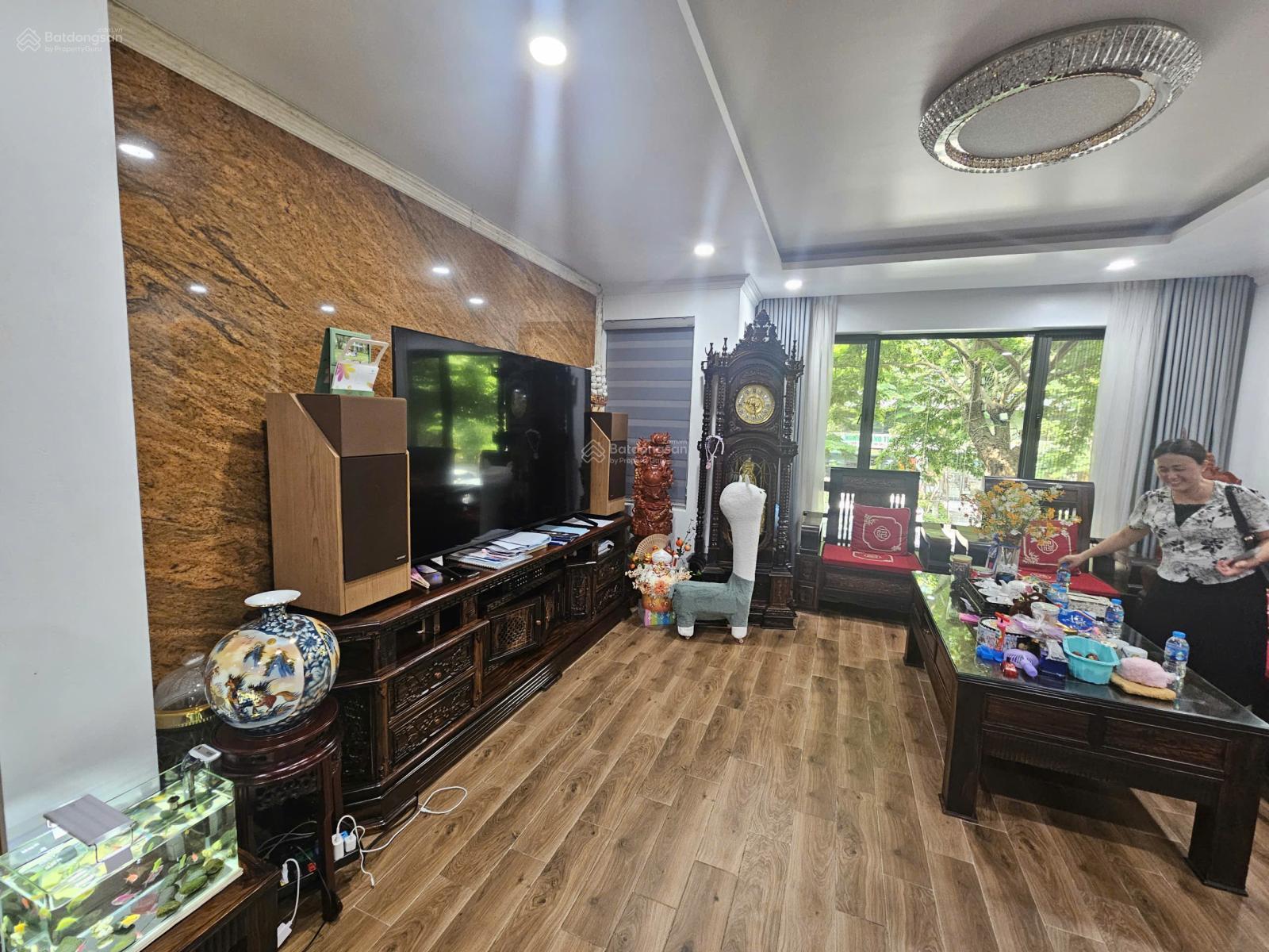 Nhà Phố Thủy Nguyên Ecopark 100m² - Vị trí đắc địa, Full nội thất