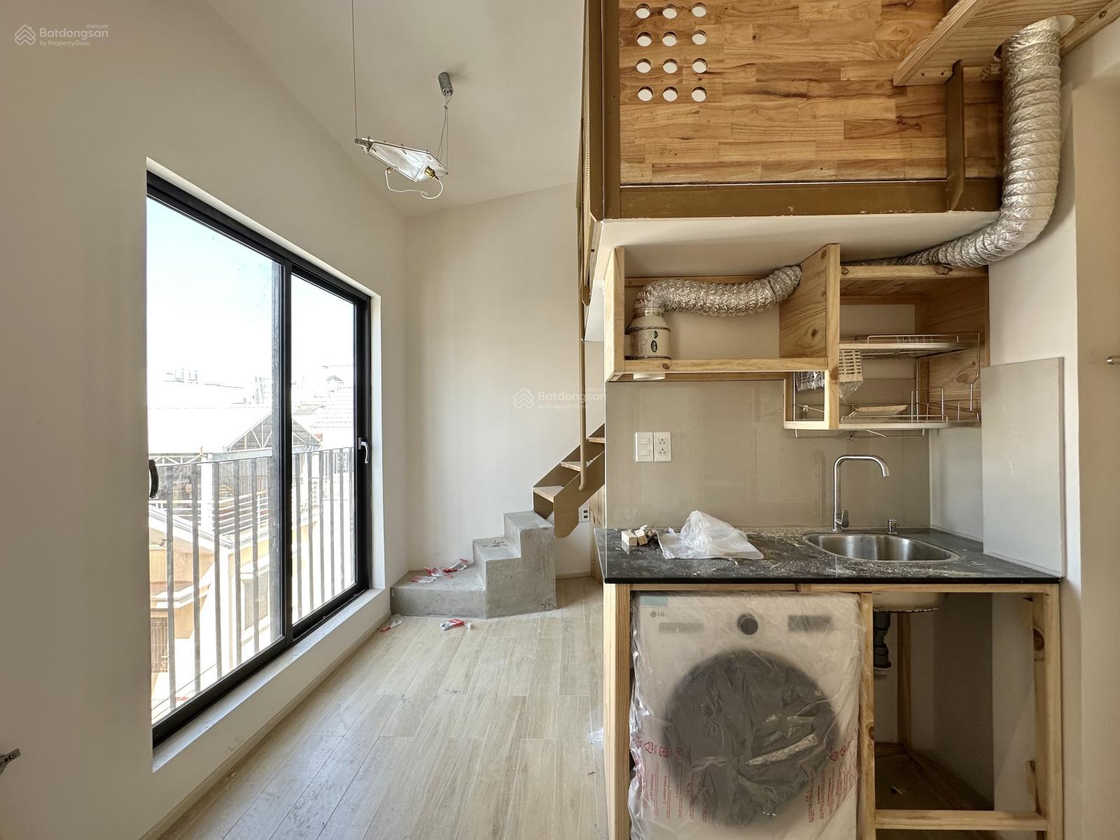 Căn Hộ Gác Lửng Trương Quốc Dung Phú Nhuận 35m² - Tone Gỗ Ấm Áp, Đón Nắng