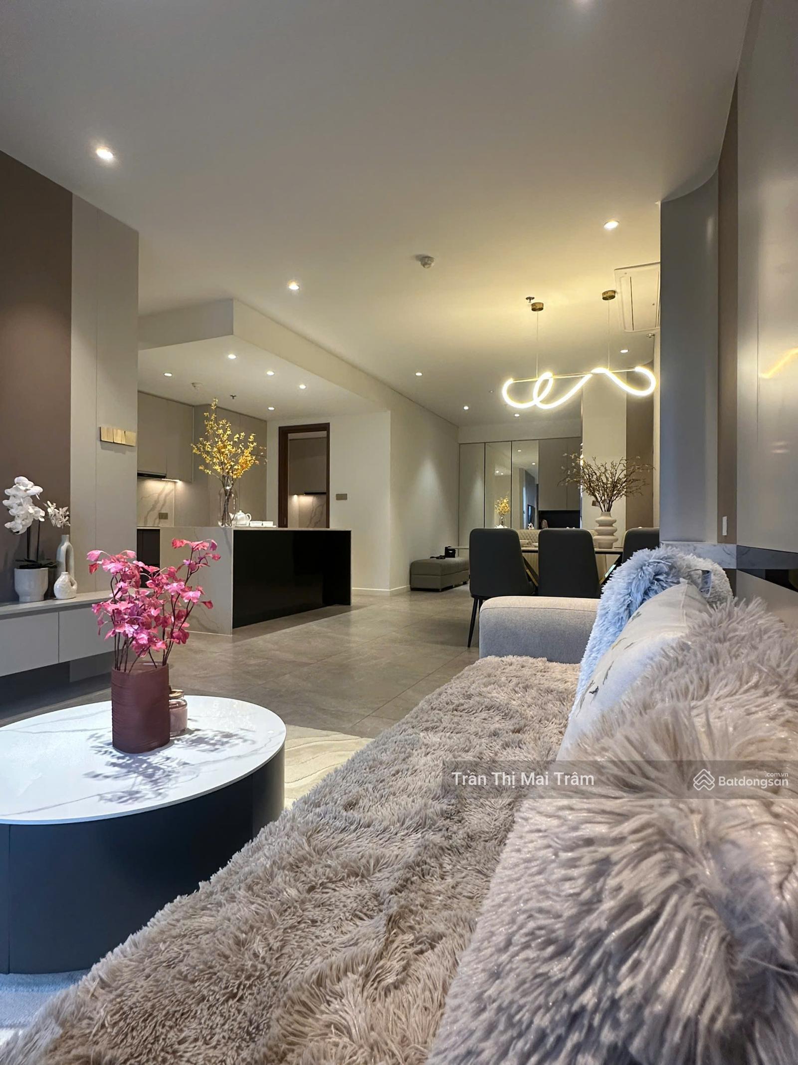 Cho thuê căn hộ The Crest 129m² 3PN, view Landmark 81 - Sẵn sàng đón Tết