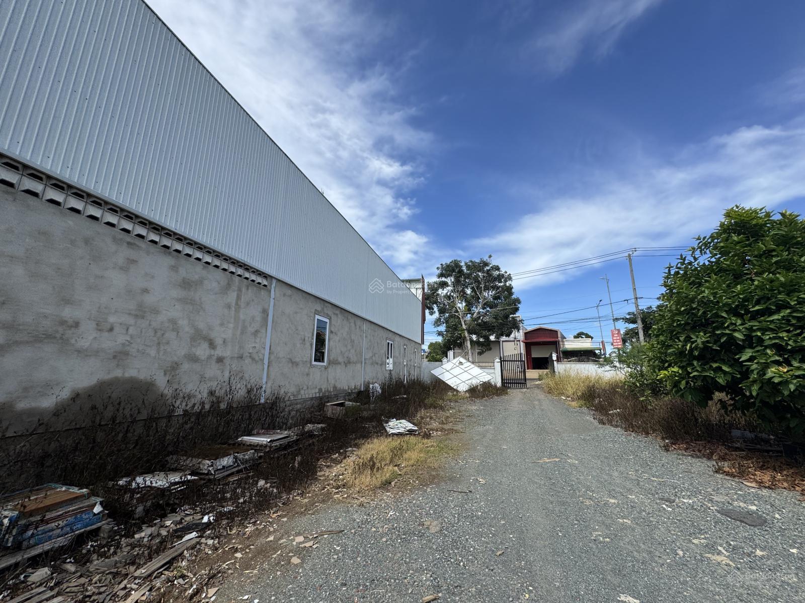 Kho 2200m² QL20 Đức Trọng - Mặt tiền 61m, hoạt động ngay!