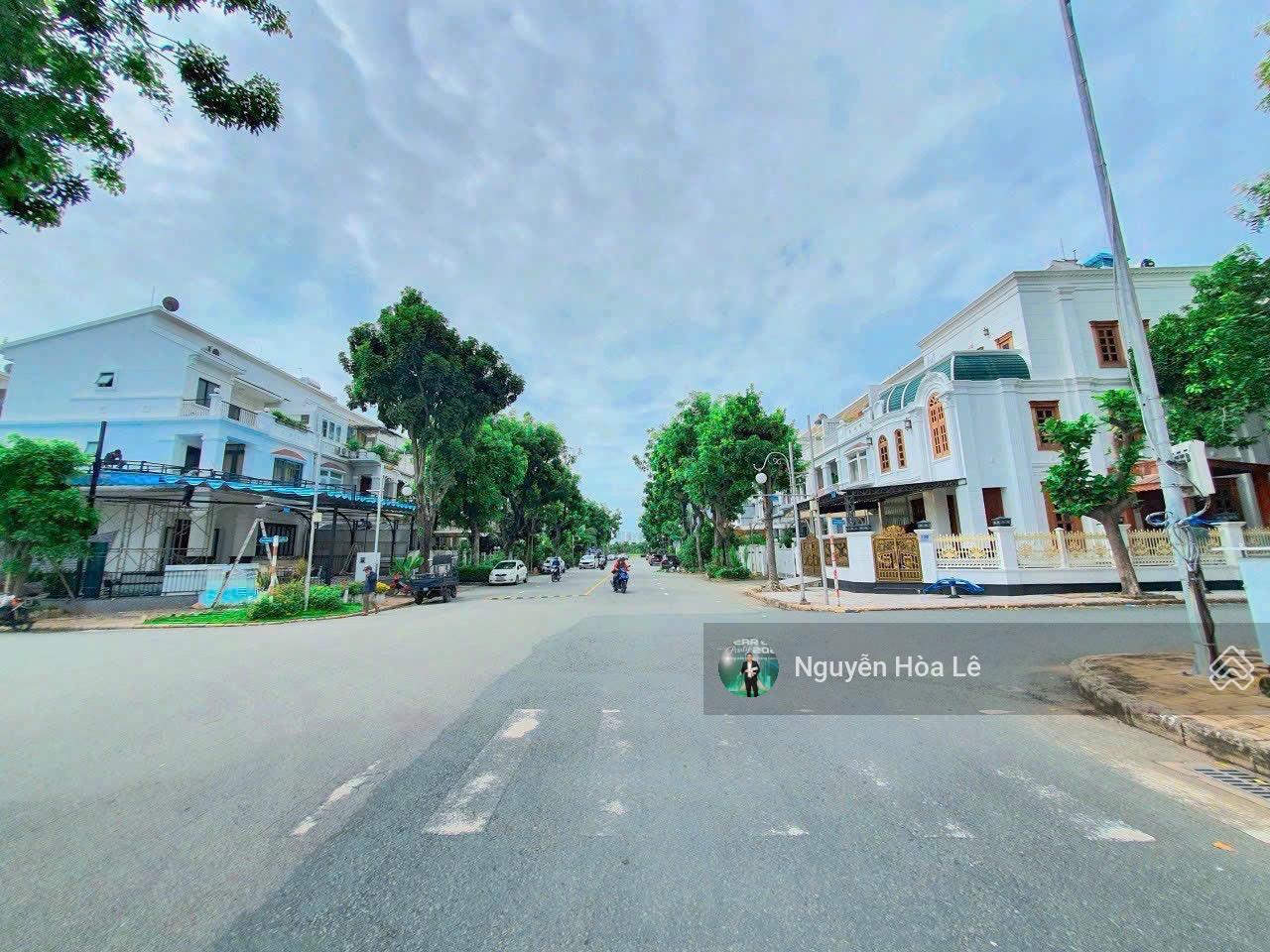 Cho thuê biệt thự Mỹ Giang 1 Phú Mỹ Hưng 126m² - Sẵn sàng cho thuê