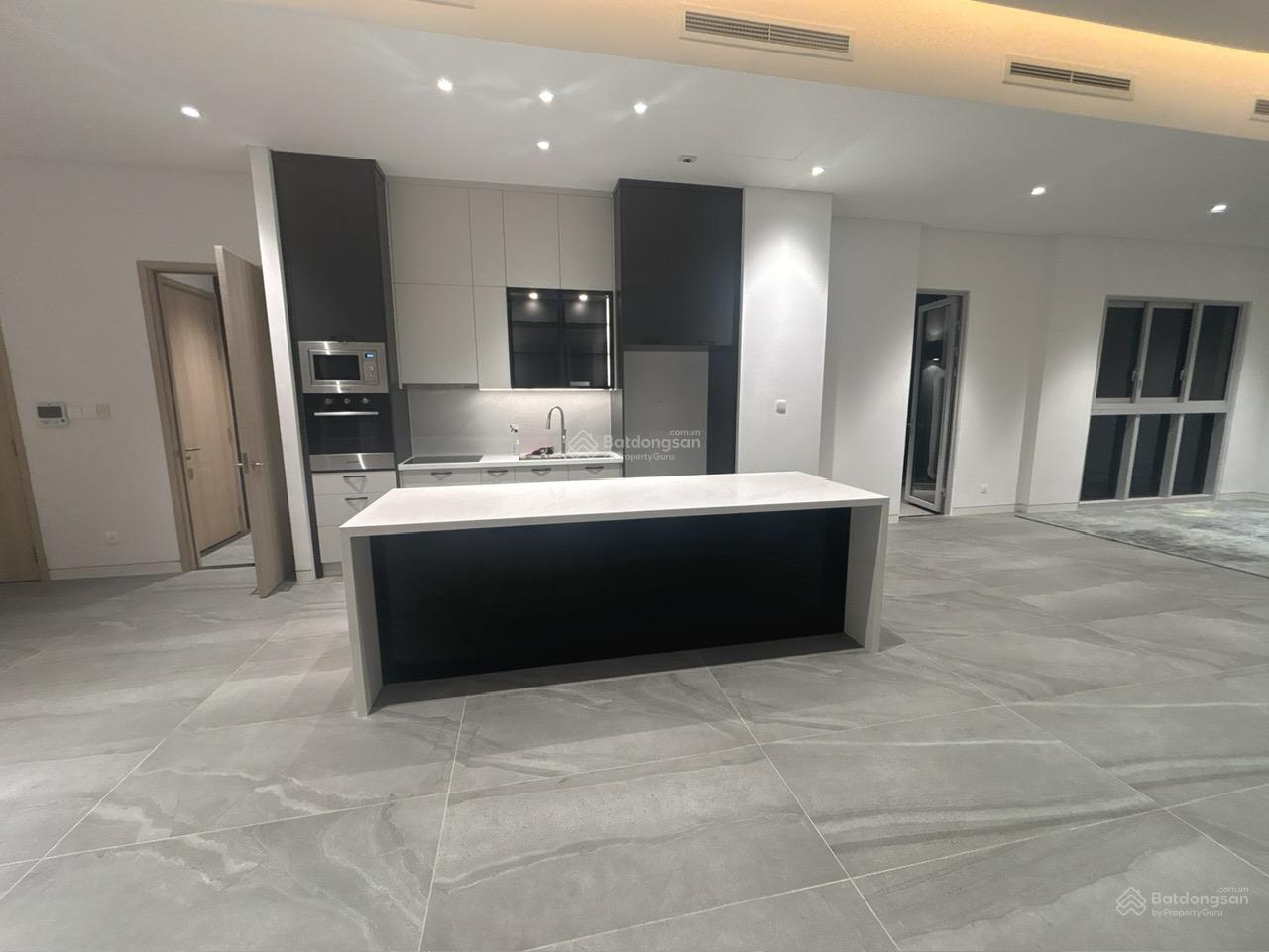 Penthouse Estella Heights 280m² - View thoáng, giá 185 triệu/tháng