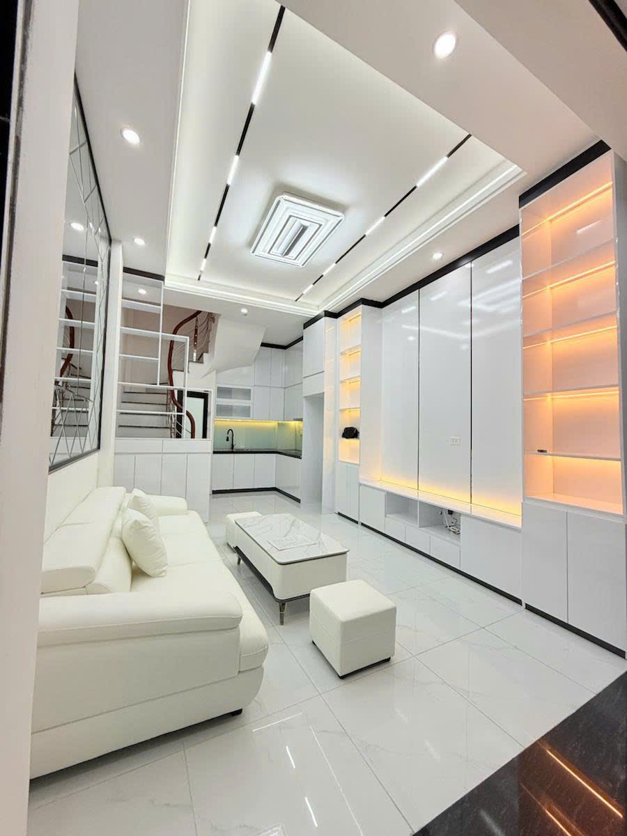 Nhà Phố Đoàn Thị Điểm Đống Đa 70m² - Dòng Tiền Ổn Định!