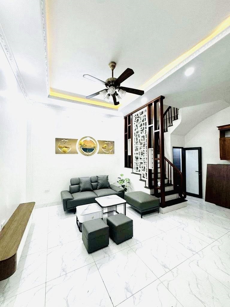 Nhà 5 Tầng Mới Đón Tết, Gần Hồ Đền Lừ, Hoàng Mai - 7.59 Tỷ