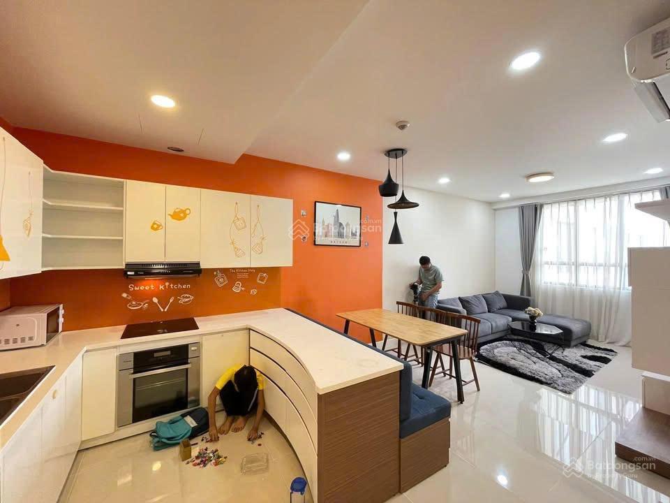 Căn hộ Icon 56 Quận 4 52m² giá 15 triệu - View sông cực đẹp!