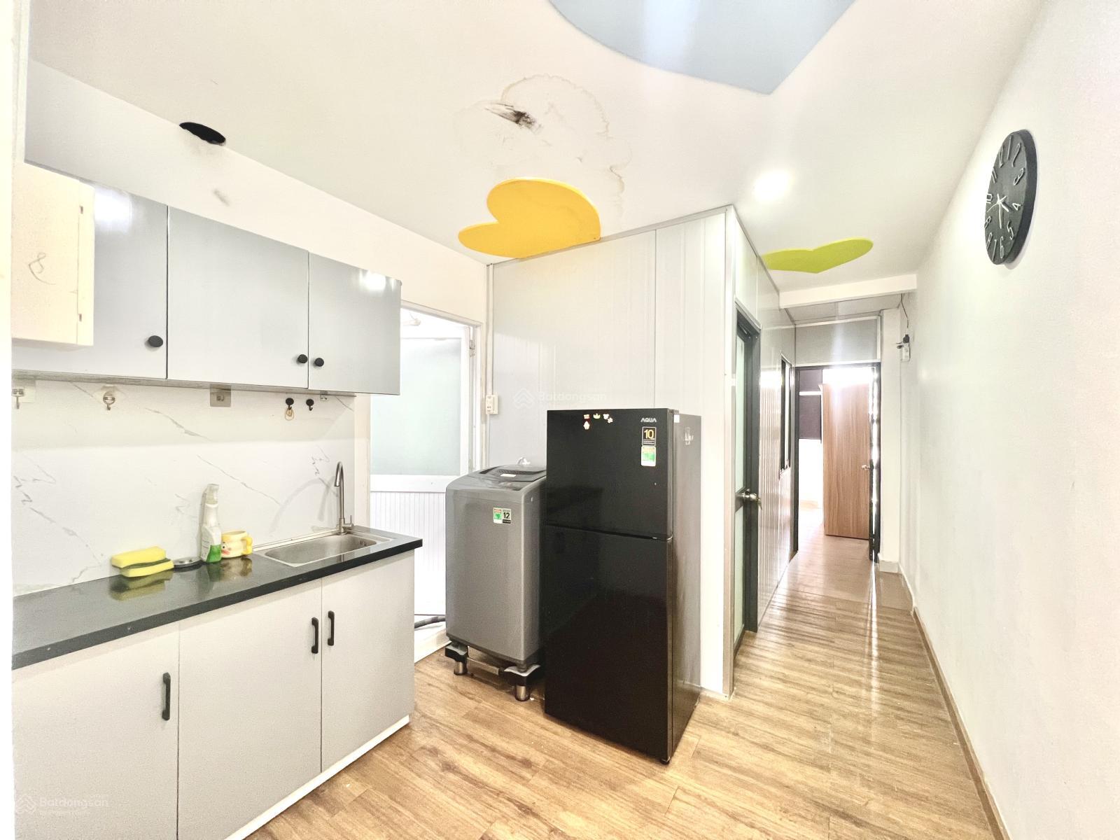 Căn hộ Quận 10 50m² giá 7.9 triệu - Full nội thất cao cấp