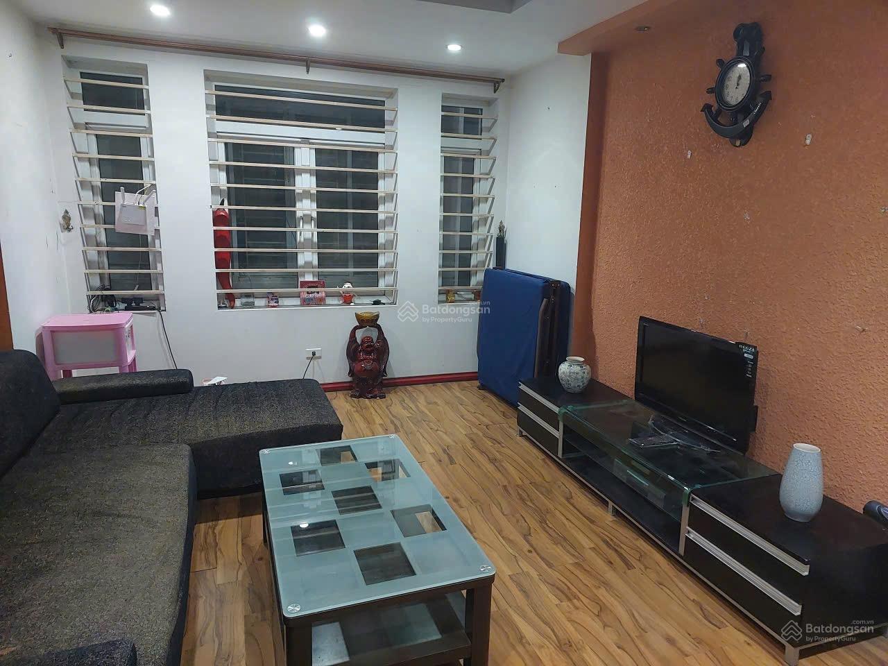 Nhà nguyên căn Đống Đa 30m² giá 10 triệu - Sẵn sàng ở ngay!