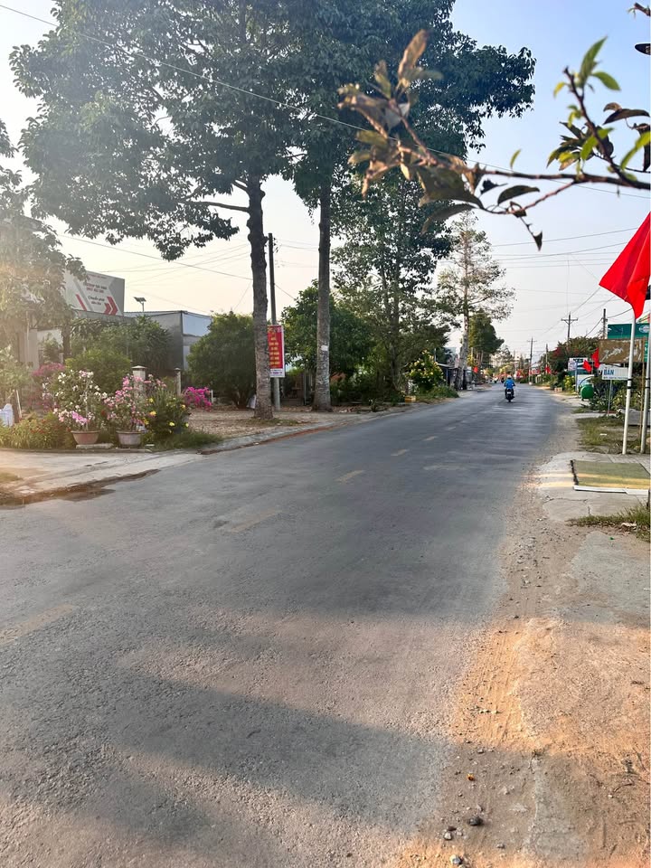 Nhà Kho Mặt Tiền QL53, Châu Thành, Trà Vinh - 738m² Giá 2.3 Tỷ