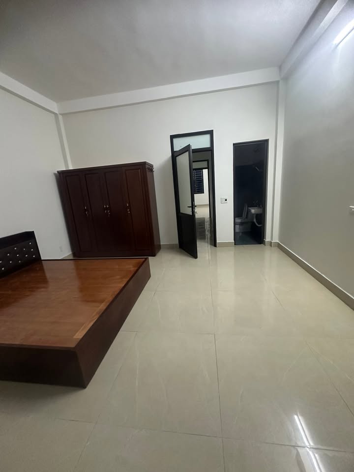 Cho thuê Nhà 4 Tầng Kinh Doanh Mặt Tiền Chu Mẫu, Bắc Ninh - 25 Triệu/Tháng