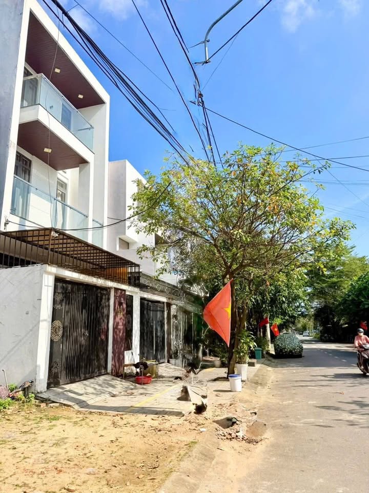 Đất nền Đặng Huy Trứ 101.5m² - Sổ đỏ chính chủ, tiềm năng sinh lời!