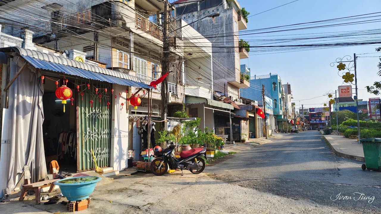 Nhà Phố Trung Tâm Cái Dầu, An Giang - 95m² Giá 1 Tỷ Tốt Nhất