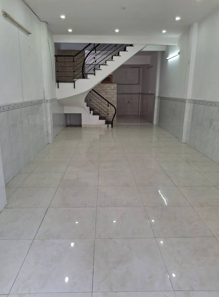 Nhà Riêng Tây Thạnh 60m² giá 10 triệu - Sẵn sàng ở ngay!