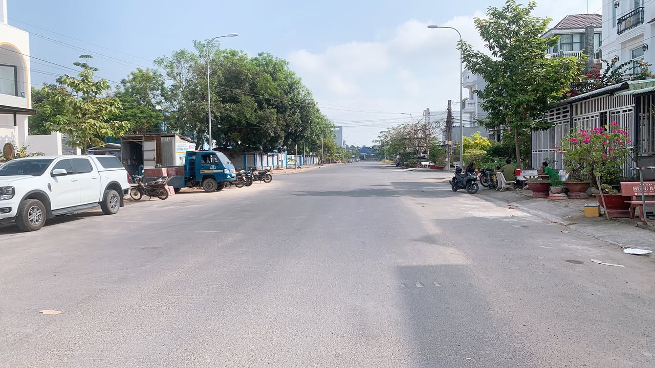 Đất nền KDC Phú An 120m² - Sổ đỏ chính chủ, kinh doanh đắc địa!