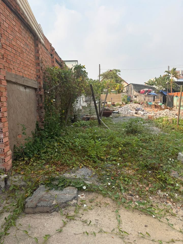 Đất nền Thuận An 143m² giá 4.5 tỷ - Sổ đỏ chính chủ!