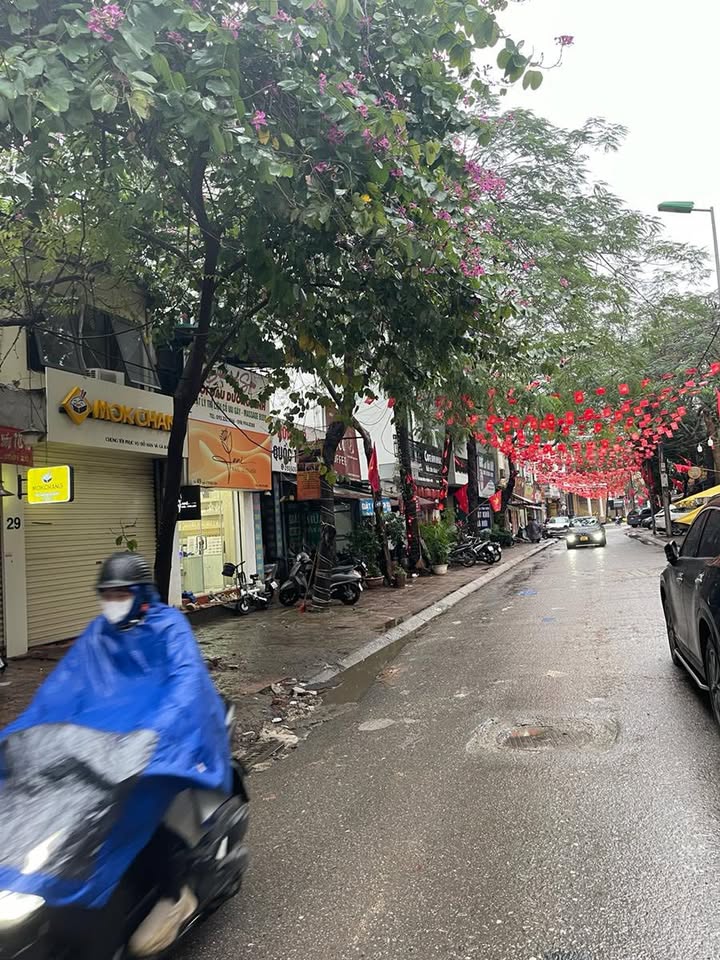 Bán nhà Đội Cấn Ba Đình 39m² 13 tỷ - Vị trí kinh doanh đắc địa