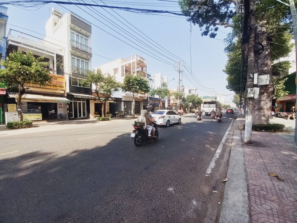 Nhà riêng Ấp Bắc, Mỹ Tho 2.499 tỷ - Vị trí đẹp, trung tâm!