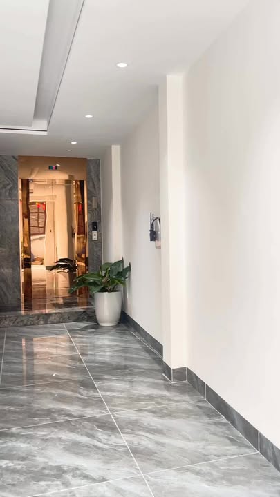 Nhà Riêng Long Biên 52m² Từ 10 Tỷ - Vị Trí Đẹp, Thanh Khoản Cao!