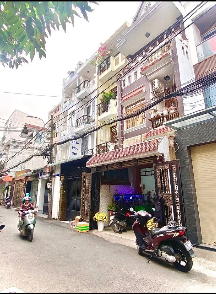 Nhà phố Gò Vấp Phạm Văn Chiêu 80m² giá 9 tỷ - Ô tô vào tận nhà!