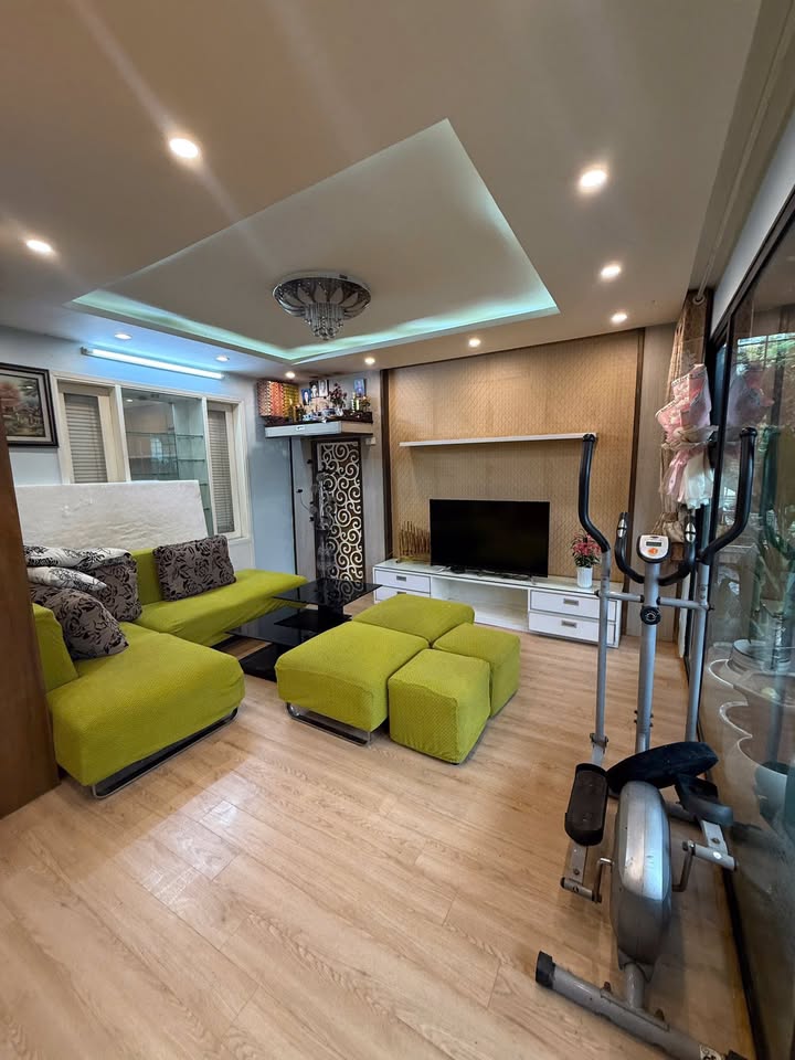 Căn hộ Thanh Xuân Bắc 100m² - Full nội thất cao cấp!