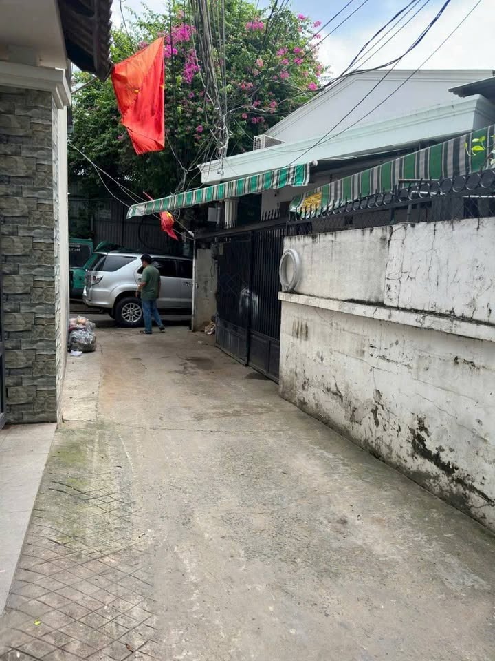 Dãy trọ Phước Long A 88m² giá 5.8 tỷ - Ô tô vào tận nhà!