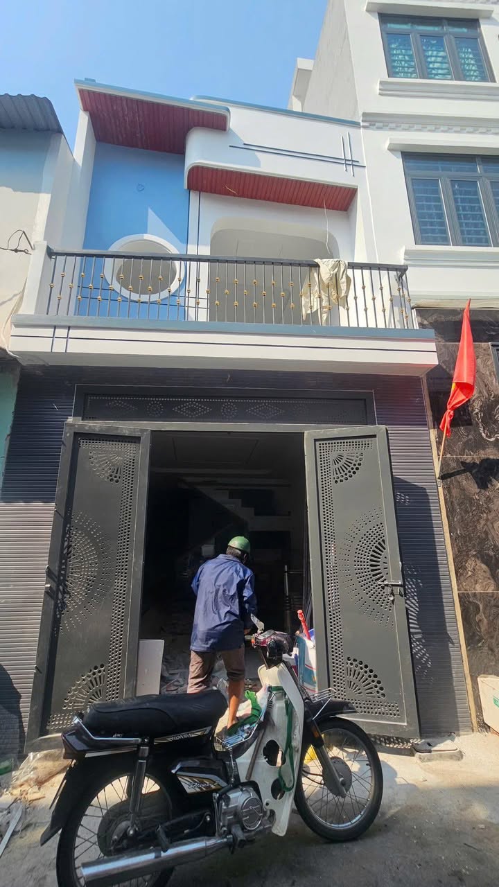 Bán nhà Quận 12 HT 17 52m² 4.92 tỷ - Vị trí đẹp kinh doanh tốt!