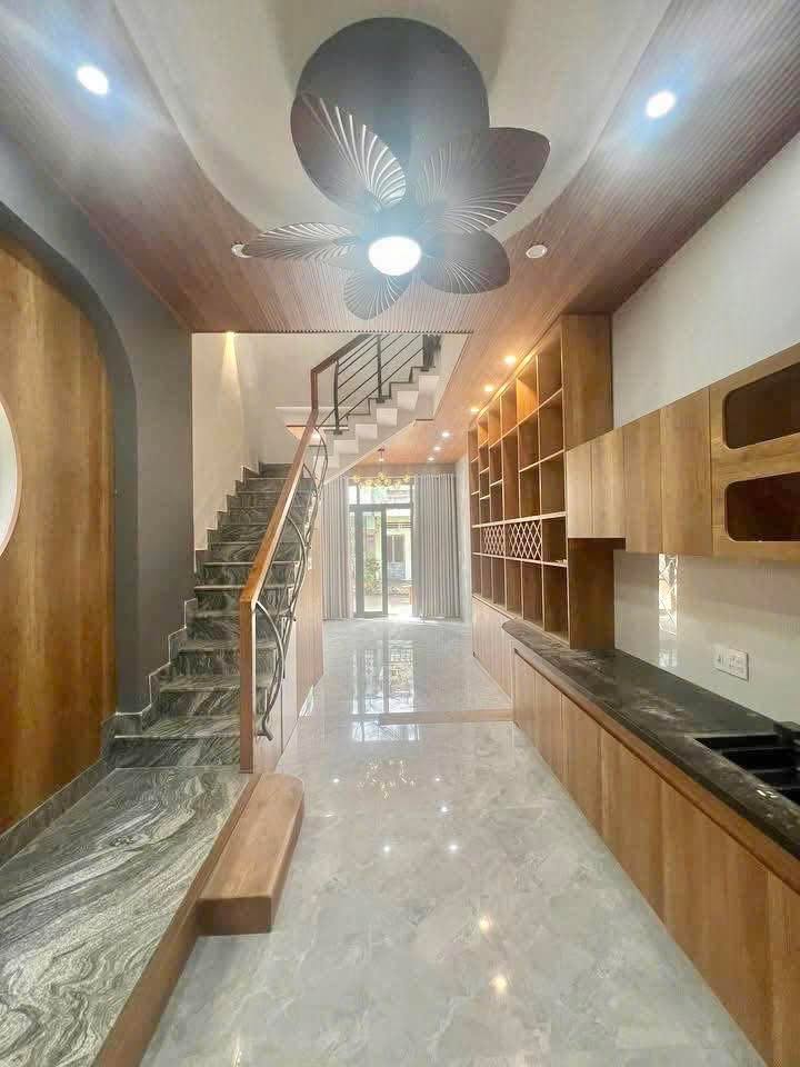 Bán nhà mặt tiền P. Thị Nại Quy Nhơn 37m² 3.9 tỷ - Vị trí đắc địa