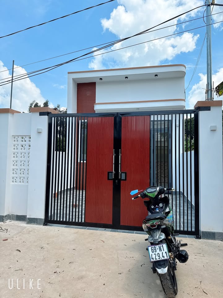 Bán Nhà Mỹ Phước 1 Bến Cát 95m² Giá 1 Tỷ - Vị Trí Đẹp Sổ Sẵn