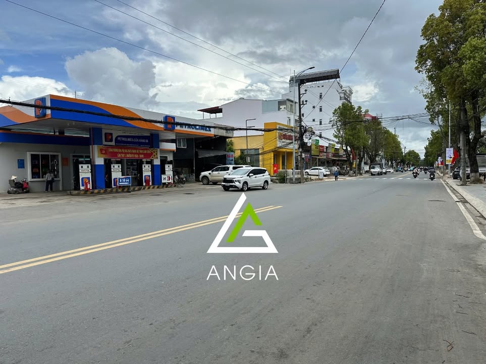 Nhà Phù Đổng Thiên Vương Đà Lạt - 117m² Sổ Riêng, 4PN, Oto Đậu