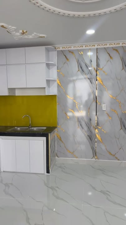 Nhà Mặt Tiền Dĩ An 68m² - Sổ Hồng Riêng, Giá 3.99 Tỷ