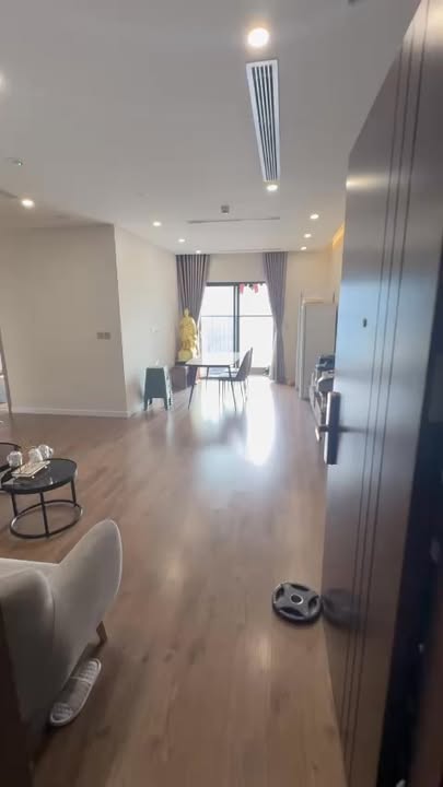 Cho thuê căn hộ 3PN Hoàng Thành Pearl 114m² - Full nội thất, sẵn sàng ở ngay