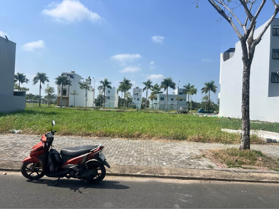 Bán Nền Đường Số 8 KDC Minh Thắng, Cà Mau - 100m² Hướng Đông Bắc