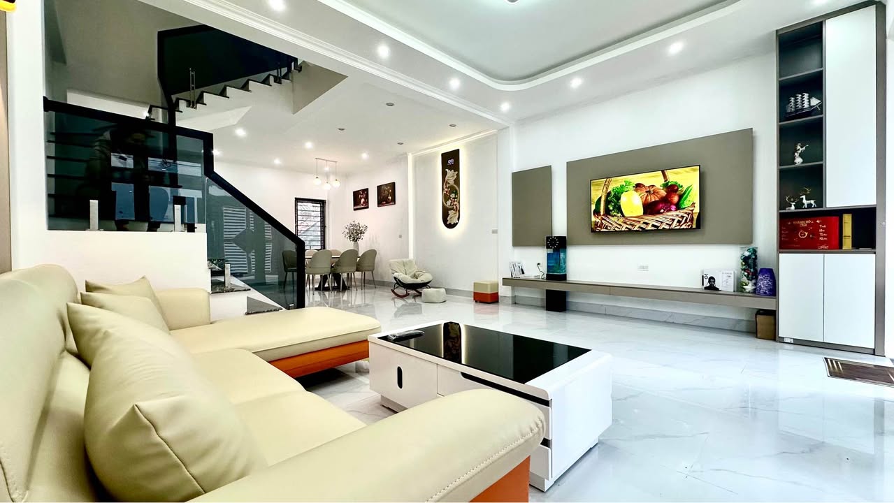 Nhà 3 Tầng Hiện Đại 66m² Hướng Bắc - Ngõ Trần Quang Khải, Hoa Lư