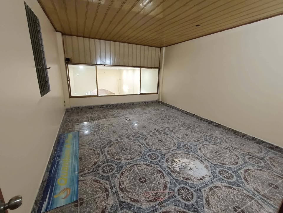 Nhà Phố Mặt Tiền Khu Gò Xoài, Tân Phú 100m² - Mặt tiền kinh doanh