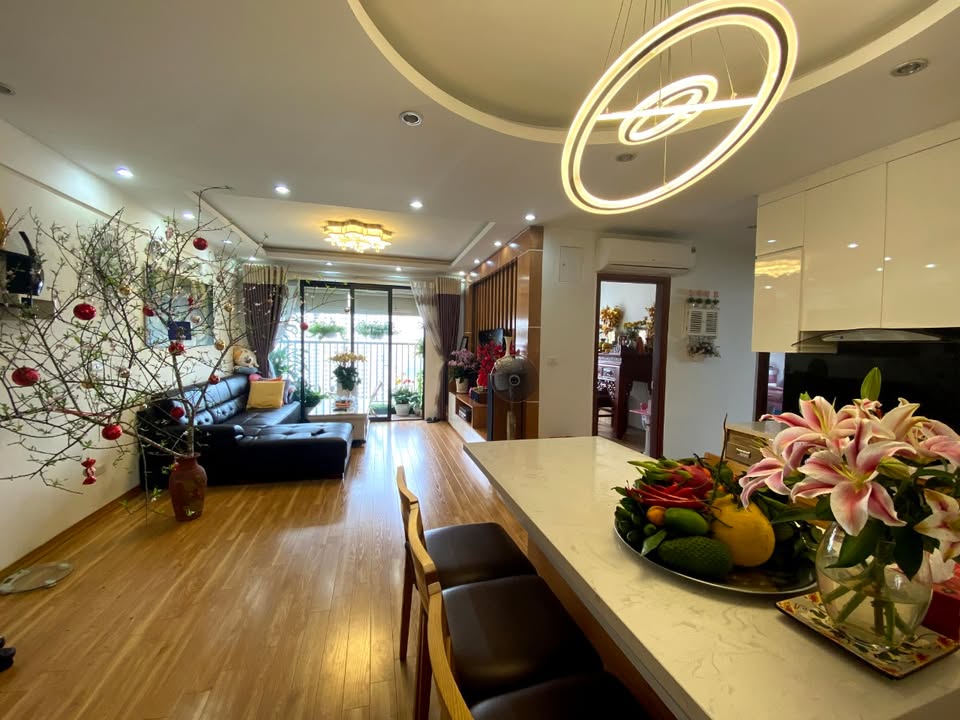 Căn hộ Green Star Phạm Văn Đồng 102m² giá 14 triệu - Full nội thất cao cấp!