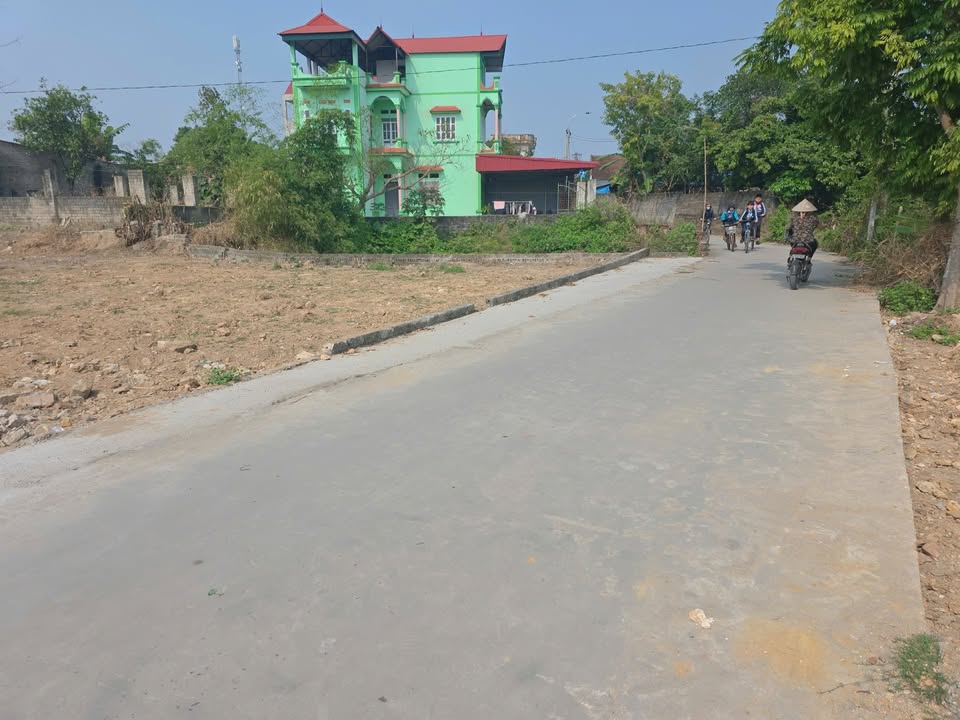 Đất nền Việt Tiến, Việt Yên 90m² - Sổ đỏ chính chủ, xây tự do!