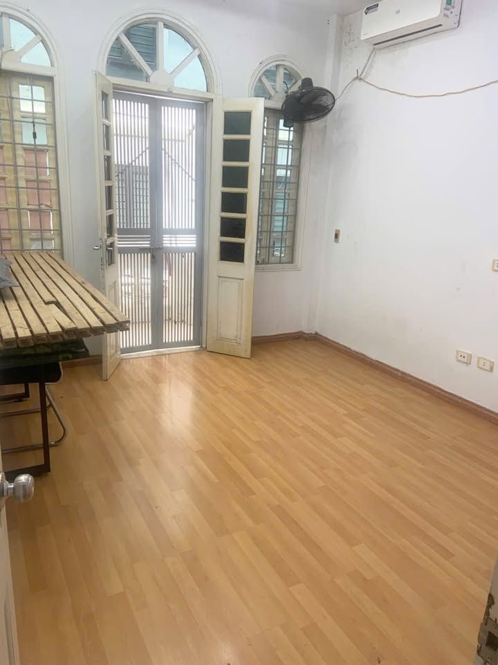 Cho thuê phòng 25m² Hoàng Hoa Thám, Ba Đình - Giá 3 triệu, full nội thất