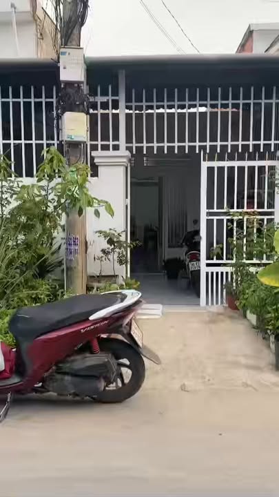 Nhà cấp 4 Củ Chi 76m² - Mặt tiền đường nhựa, Sổ hồng riêng