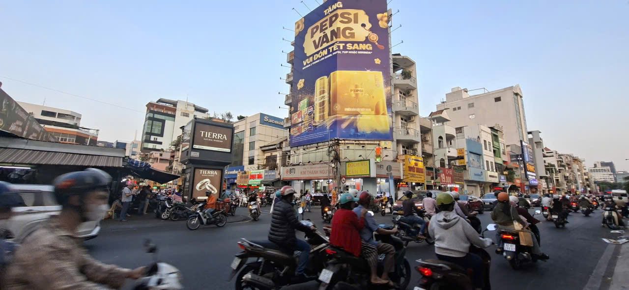 Nhà Mặt Tiền Hai Bà Trưng Q3 - 90m², 9PN CHDV - 16.5 Tỷ