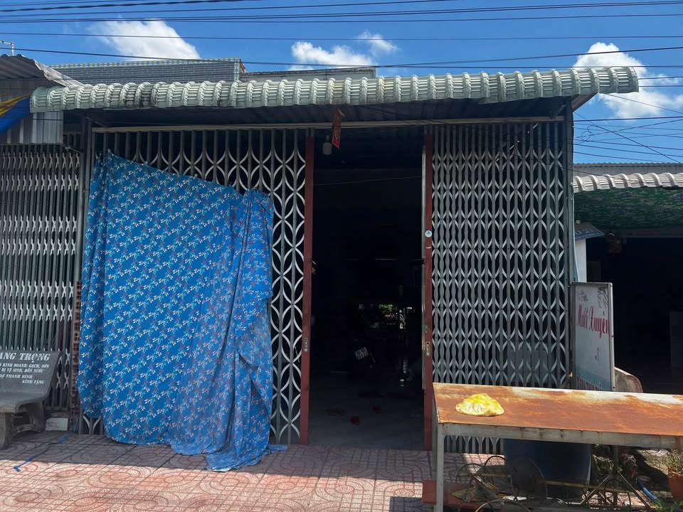 Nhà riêng Ấp Tân Đông A, Thanh Bình 99m² - Sổ hồng sẵn, giá tốt!