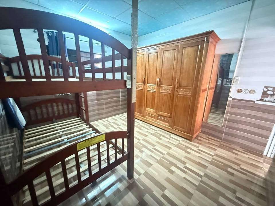 Nhà kiệt 383 Hải Phòng - 28m² Gác Lửng Đúc - Giá 2.49 Tỷ