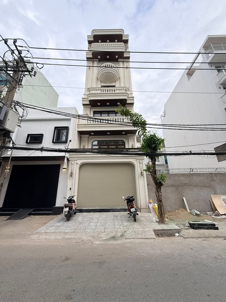 Nhà mặt tiền Đường số 1 Q7 112m² 35 tỷ - Vị trí đắc địa kinh doanh ngay!