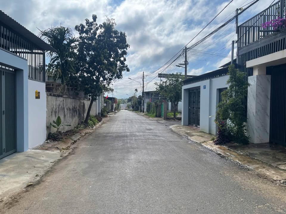 Lô đất mặt tiền Đặng Tất BMT 100m² giá 4.25 tỷ - Sổ đỏ chính chủ