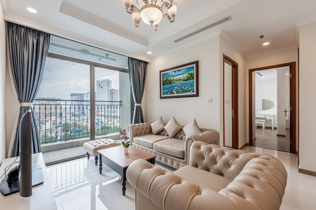 Cho thuê căn hộ 2PN Vinhomes Central Park, Landmark Plus - Giá tốt 2x triệu