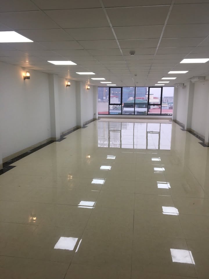 Cho thuê Văn phòng 100m² Ngã Tư Sở, Thanh Xuân - 15 Triệu/Tháng, Miễn Phí Dịch Vụ