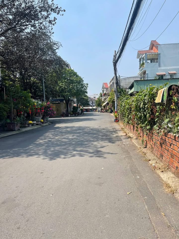 Đất nền Dĩ An 103m² - Sổ đỏ chính chủ, tiềm năng tăng giá!