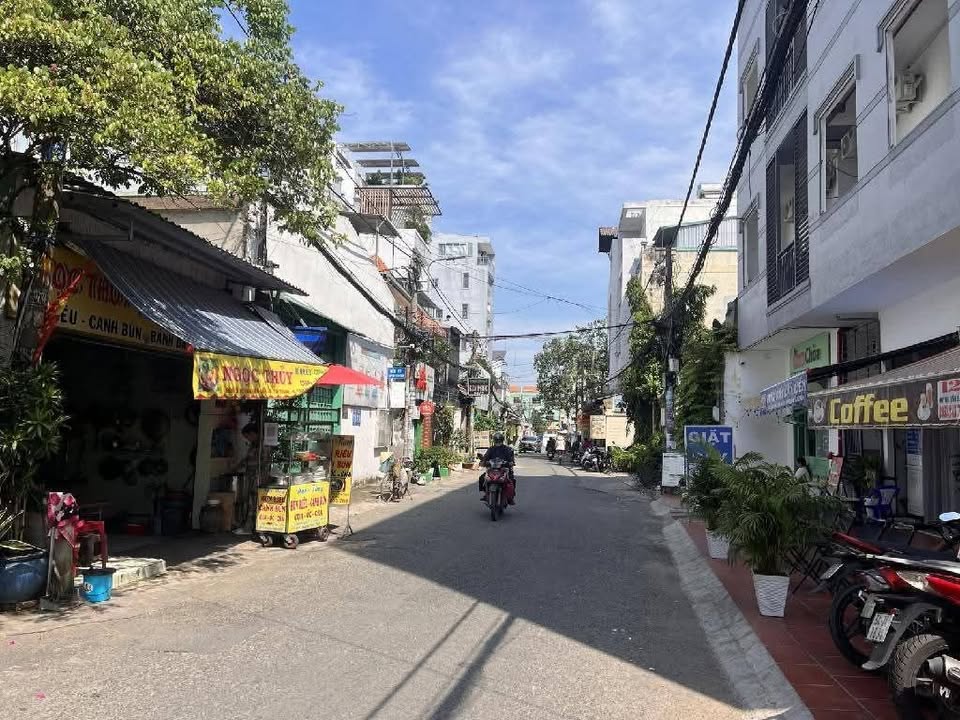 Bán Đất 110m² Mặt Tiền 5x22m, Tân Bình - Sẵn Sàng Xây Dựng!